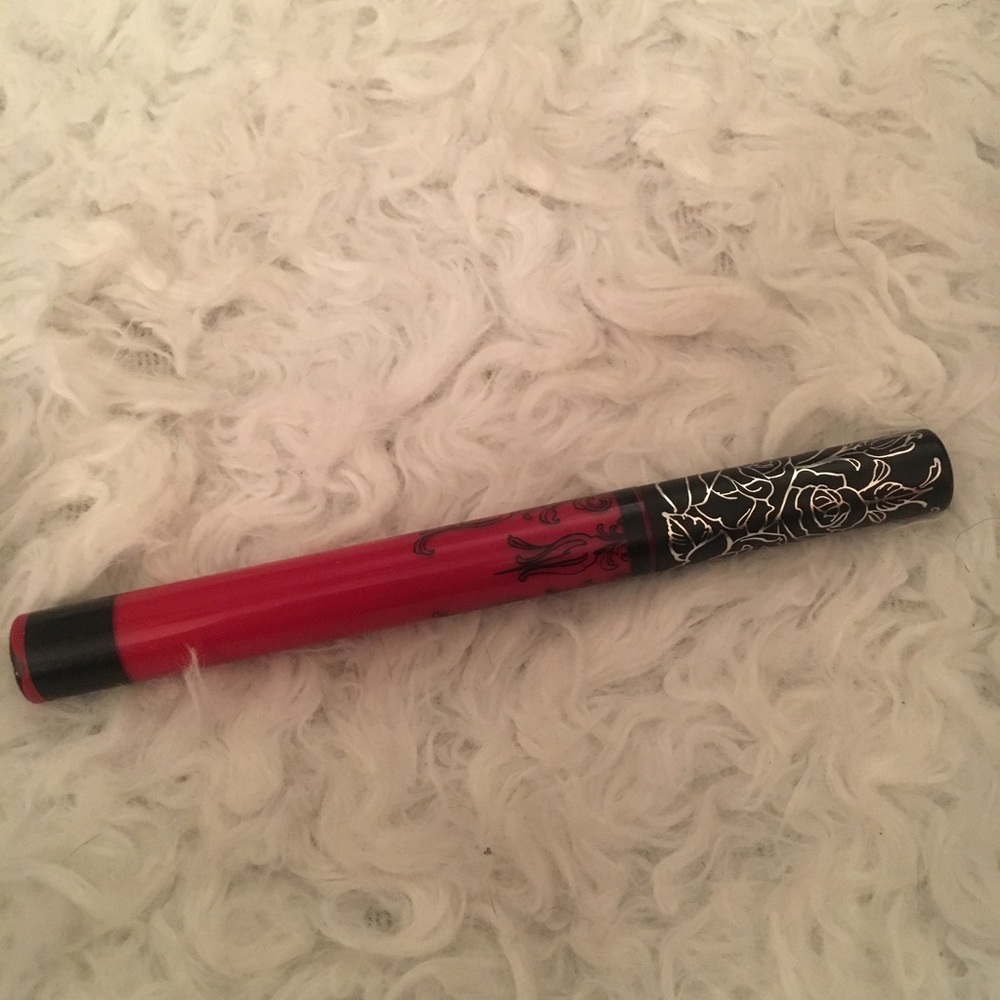 Kat von d liquid lipstick
